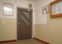 ADLO - Thermo-Sicherheitstür LISBEO, verglaste Tür in einem gemeinsam genutzten Raum eines Wohnhauses